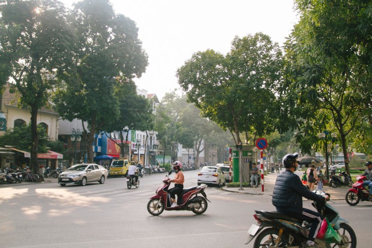 rachel-walker-portrait-photography-travel-asia-vietnam-002