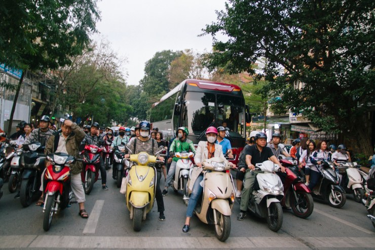 rachel-walker-portrait-photography-travel-asia-vietnam-006