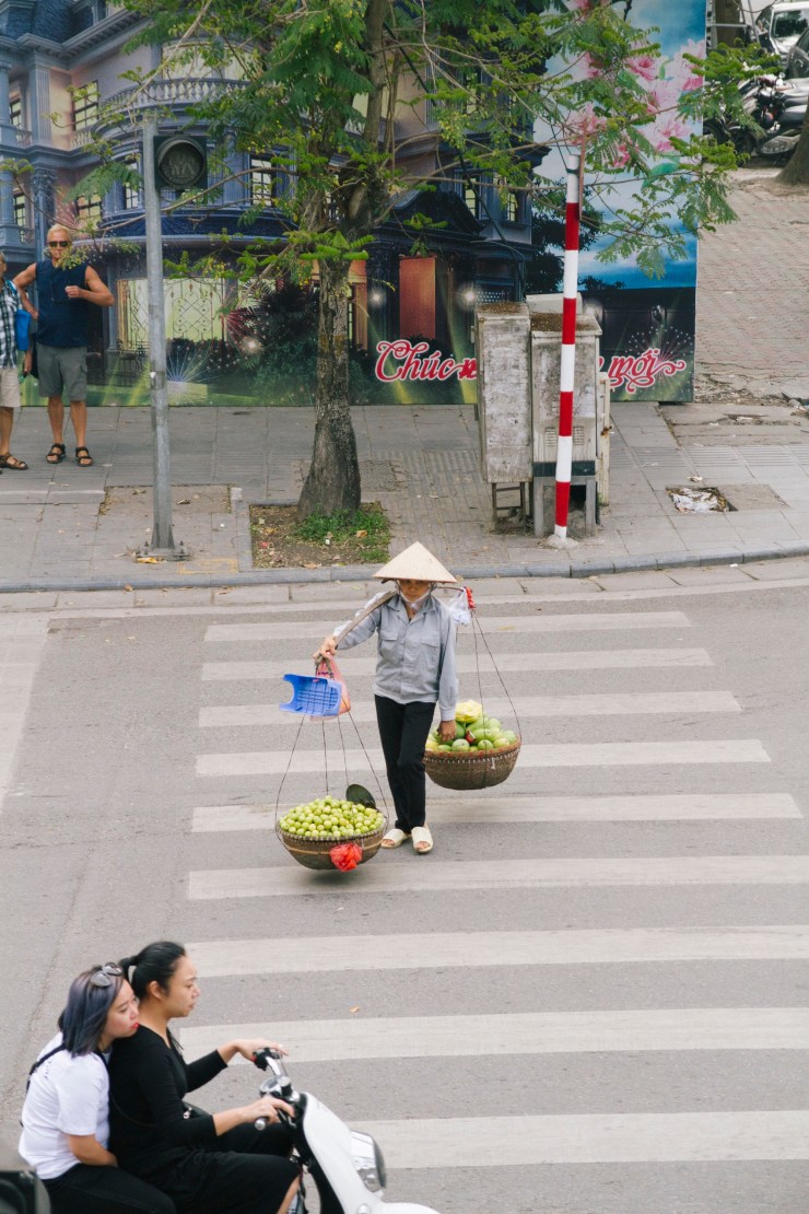 rachel-walker-portrait-photography-travel-asia-vietnam-009