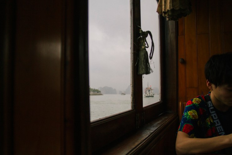 rachel-walker-portrait-photography-travel-asia-vietnam-034