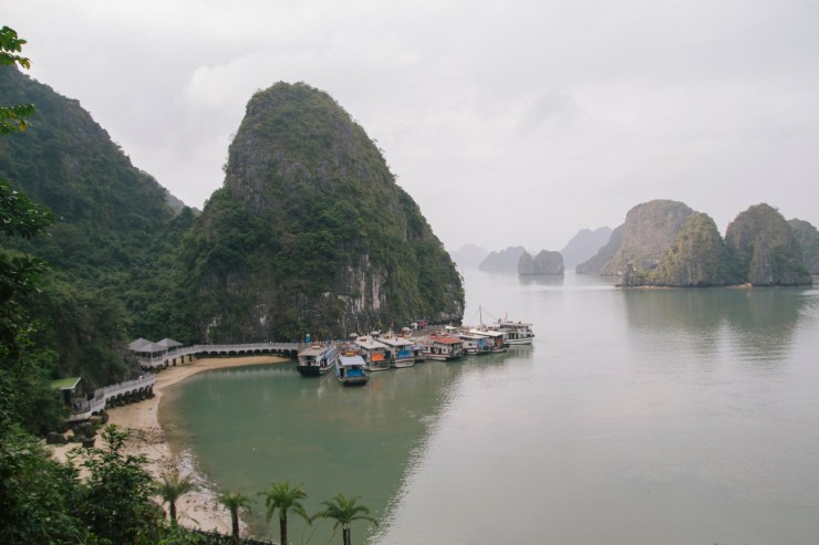 rachel-walker-portrait-photography-travel-asia-vietnam-039
