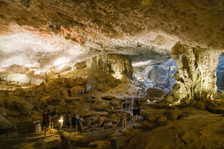 rachel-walker-portrait-photography-travel-asia-vietnam-042