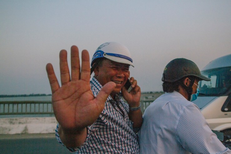 rachel-walker-portrait-photography-travel-asia-vietnam-054
