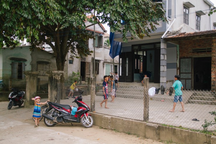 rachel-walker-portrait-photography-travel-asia-vietnam-091