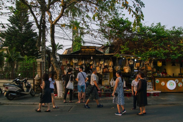 rachel-walker-portrait-photography-travel-asia-vietnam-096