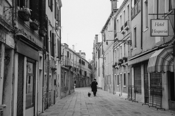 rachel-walker-portrait-photography-travel-europe-italy-venice-27