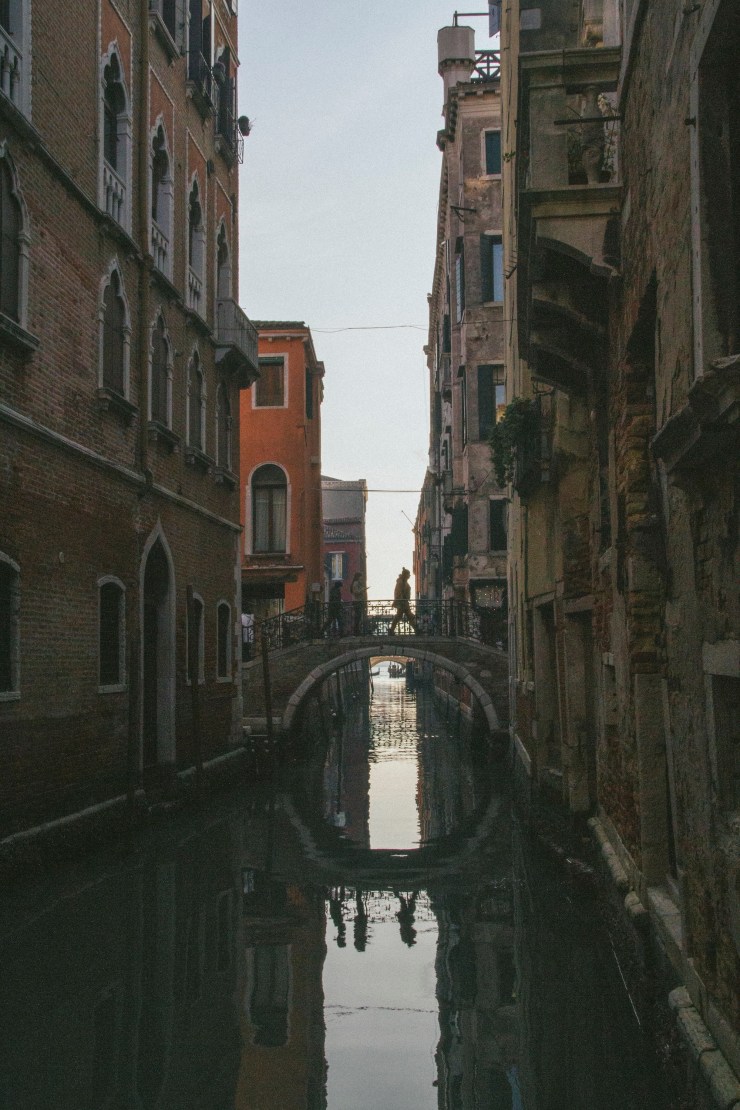 rachel-walker-portrait-photography-travel-europe-italy-venice-41
