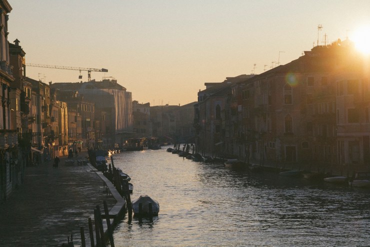 rachel-walker-portrait-photography-travel-europe-italy-venice-55