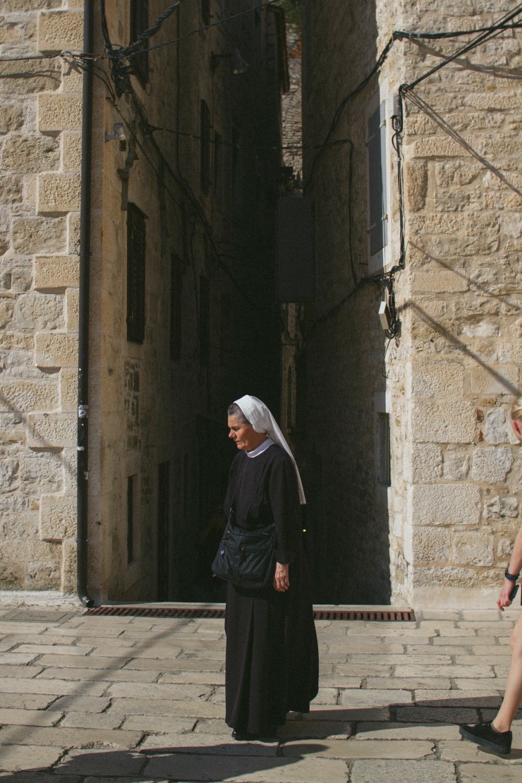 rachel-walker-portrait-photography-travel-london-split-croatia-06